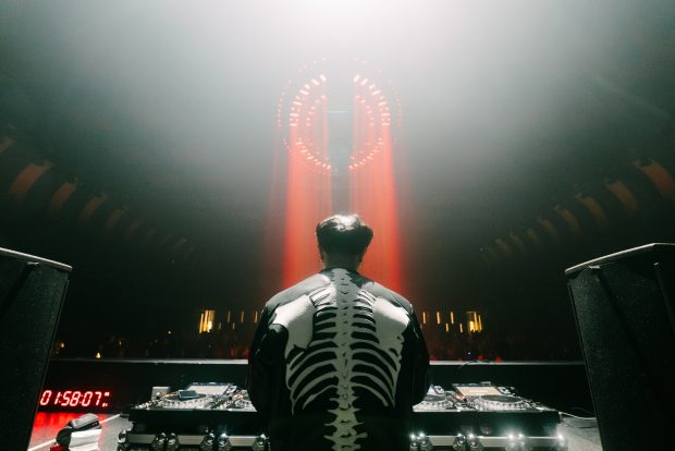 INQUISITIVE performing live at NOYA x 80 Proof nightclub event